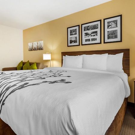 Sleep Inn & Suites Devils Lake Exteriör bild