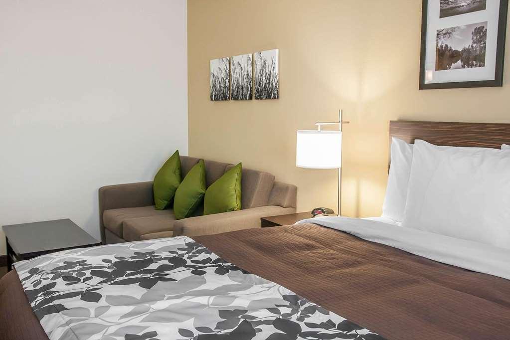Sleep Inn & Suites Devils Lake Rum bild