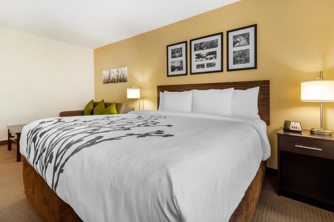Sleep Inn & Suites Devils Lake Exteriör bild