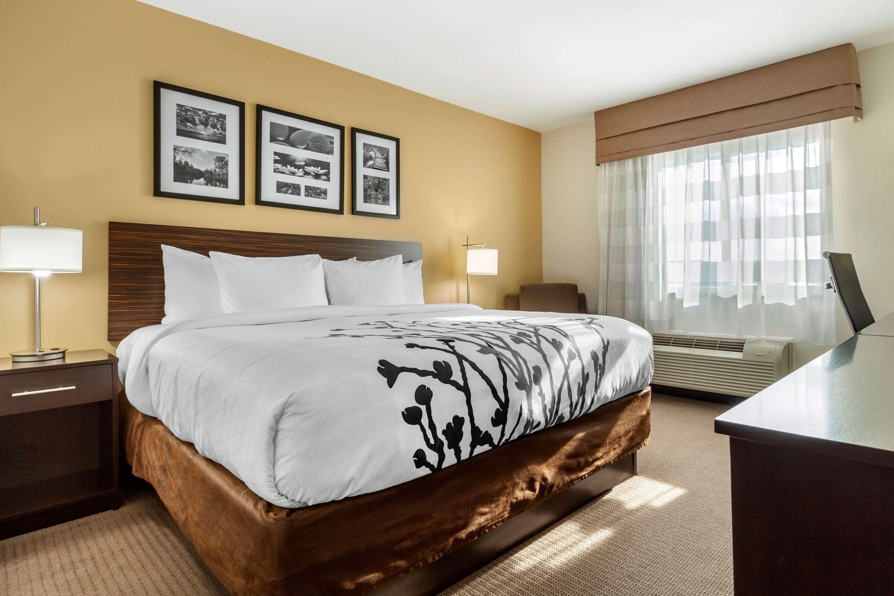 Sleep Inn & Suites Devils Lake Exteriör bild