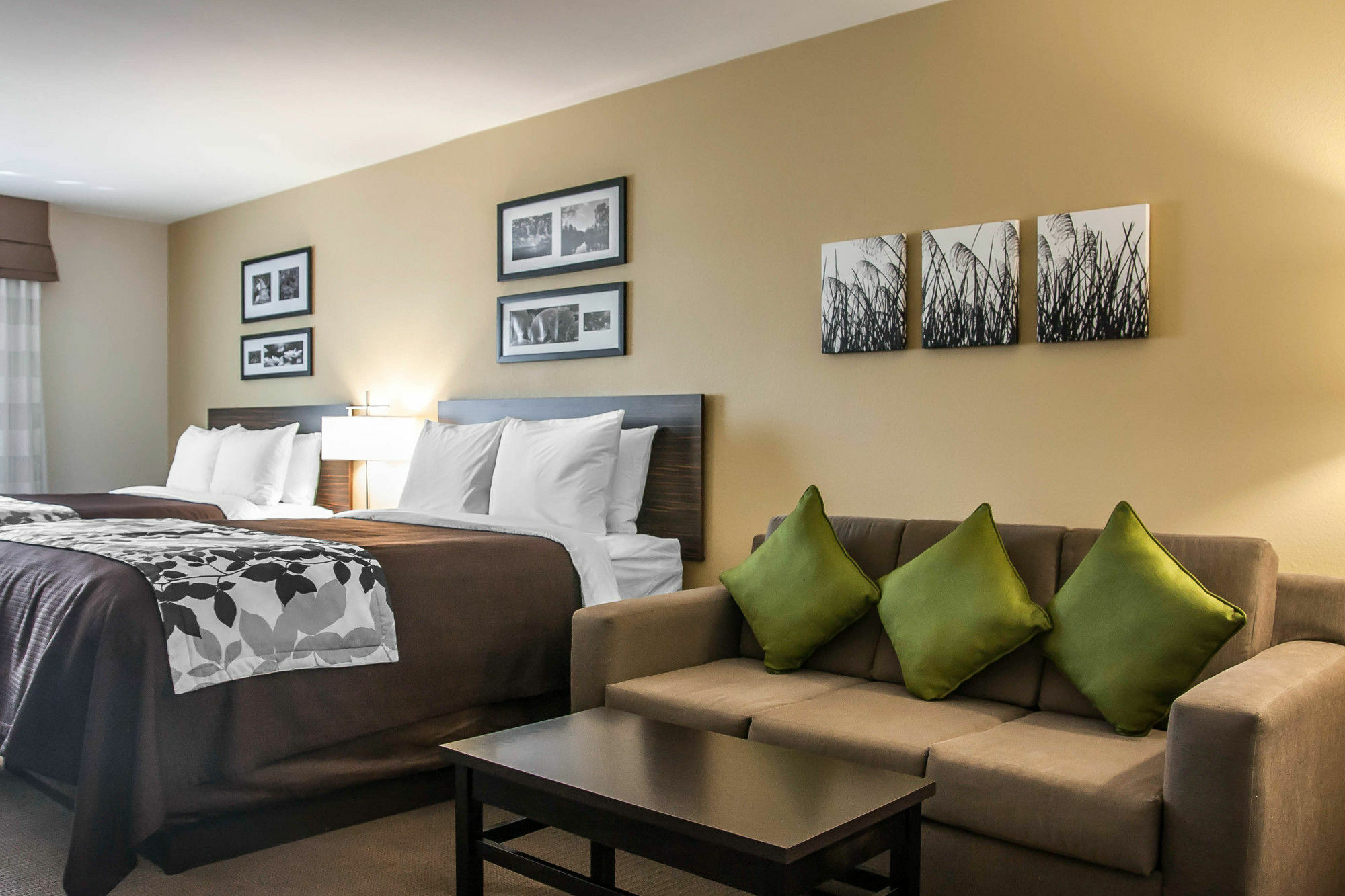 Sleep Inn & Suites Devils Lake Exteriör bild